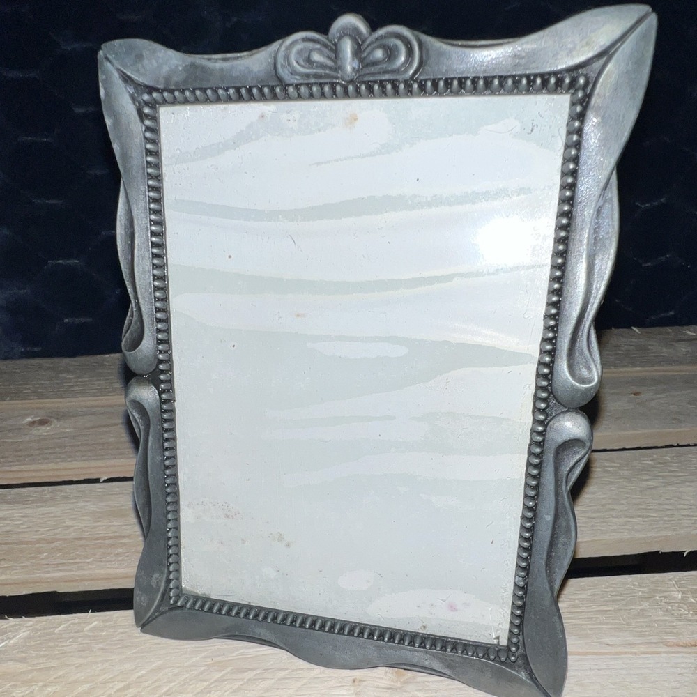 Vintage Weston Gallery Picture Frame Unisex Small Silver Good Ornate Beaded